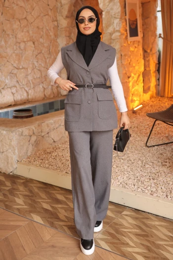 Gri Çift Cepli Kemerli Yelek Pantolonlu Takım