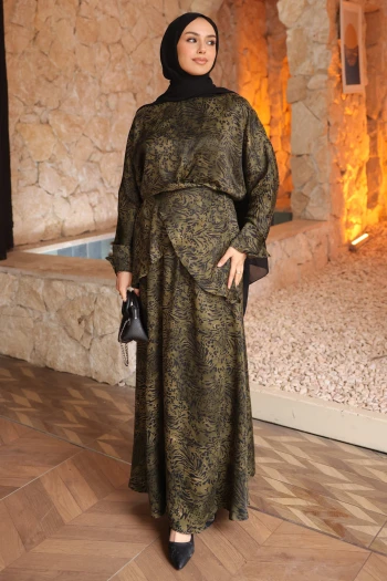 Haki Desenli Ön Bağlamalı Saten Bluz Etekli Takım