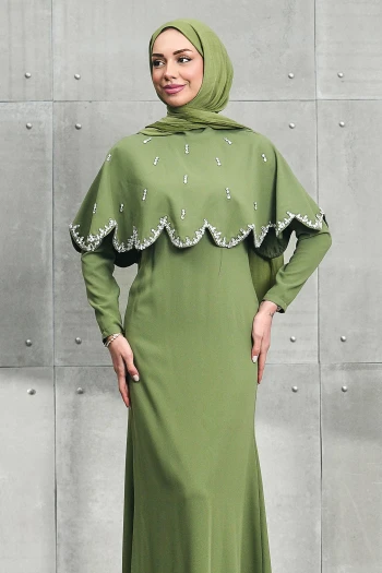 Haki Seyyar Pelerinli Taşlı Balık Model Abiye