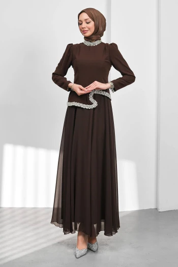 Kahverengi Asimetrik Detaylı Taşlı Abiye
