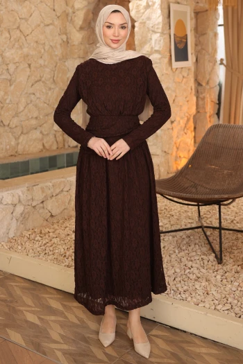 Kahverengi Güpürlü Bel Detaylı Elbise