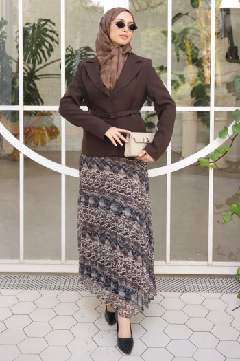 Kahverengi Kravuze Yaka Kemerli Ceket Şifon Etekli Takım