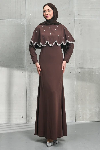 Kahverengi Seyyar Pelerinli Taşlı Balık Model Abiye