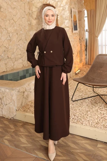 Kahverengi Yeleği Düğmeli Yandan Bağlamalı Dabıl Elbise Takım