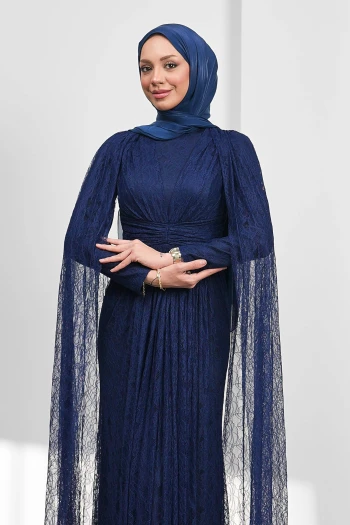 Lacivert Omuz Pelerinli Drapeli Güpürlü Abiye