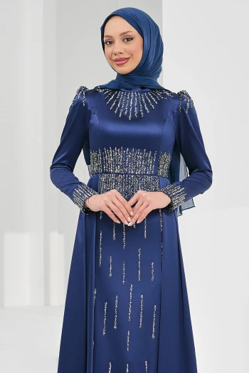 Lacivert Önü Taşlı Saten Abiye