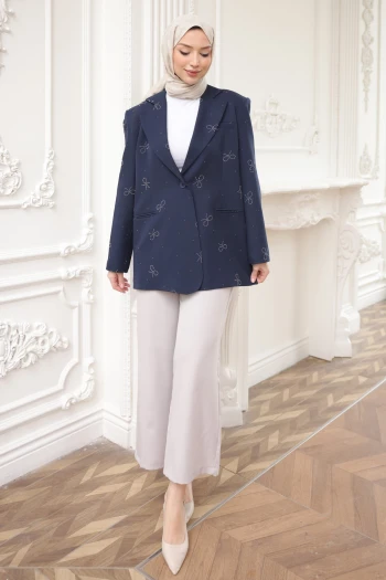 Lacivert Taş Detaylı Astarlı Ceket