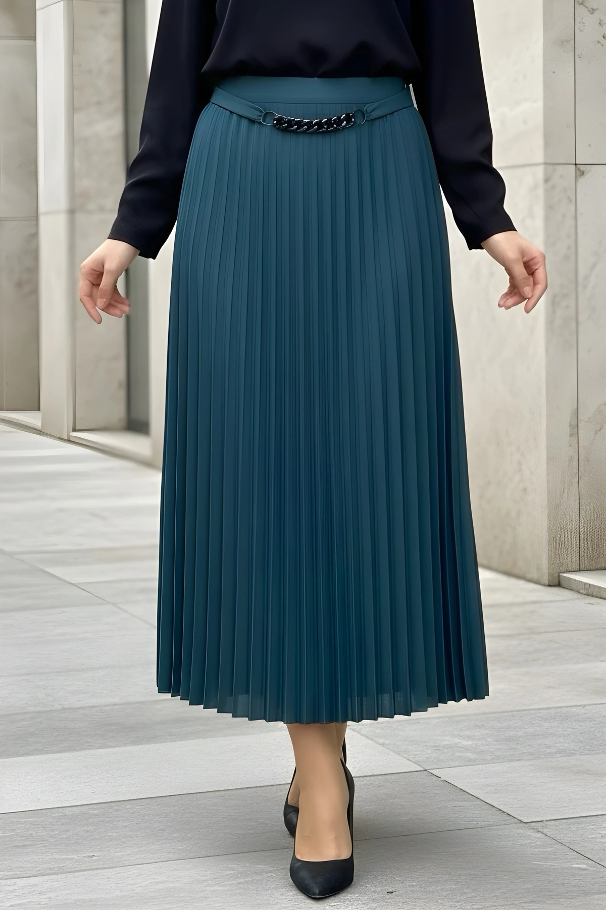 Petrol Yeşili Bel Zincir Detaylı Piliseli Etek