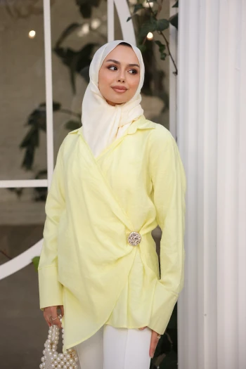 Sarı Kruvaze Yaka Bel Detaylı Tunik