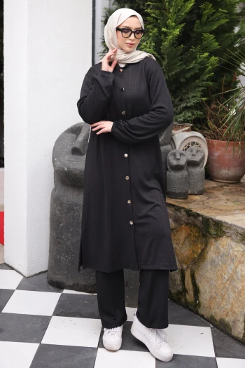 Siyah Düğmeli Tunik Pantolonlu Bürümcük Takım