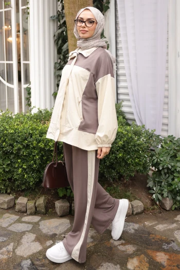 Taş Paraşüt Garnili Swaet Hırka Pantolonlu Takım