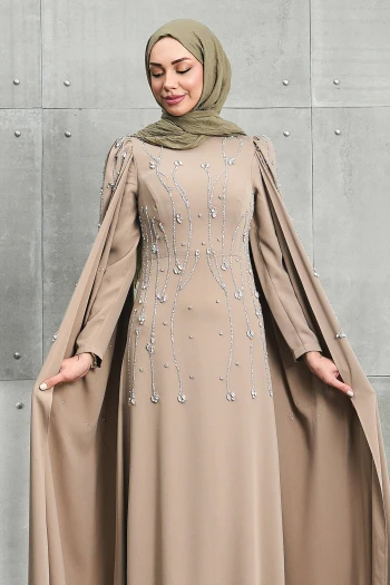 Vizon Kolları Pelerinli Taşlı Abiye