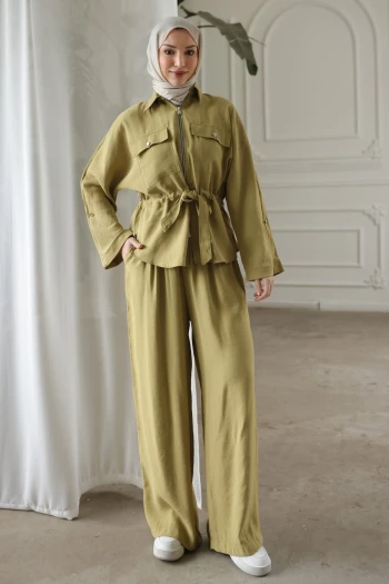 Yağ Yeşili Bel Bağlamalı Ceket Pantolonlu Takım
