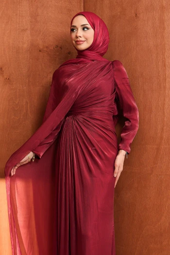 Bordo Önü Büzgülü Abiye