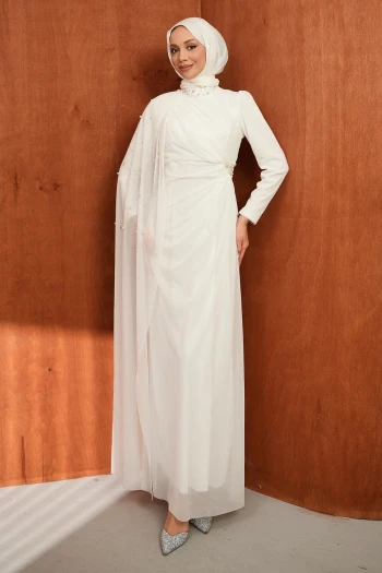 Ekru Drapeli İnci Detaylı  Abiye