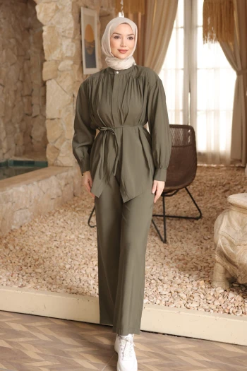 Haki Gizli Düğmeli Pantolonlu Modal Takım