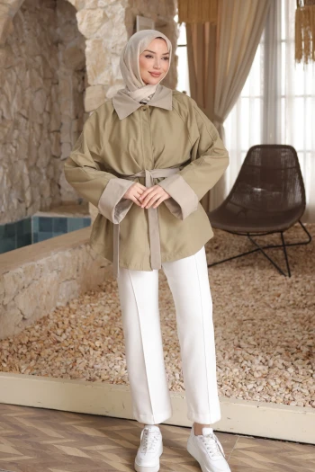 Haki Kuşaklı Garnili Kısa Trençkot