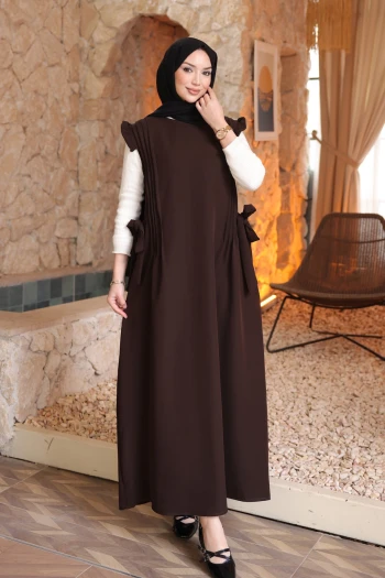 Kahverengi Bel Kuşaklı Kolları Fırfırlı Elbise