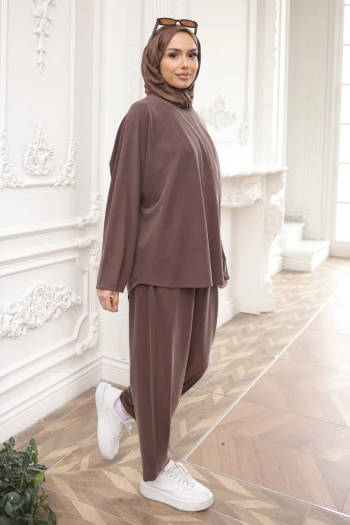 Kahverengi Tunik Pantolonlu Takım