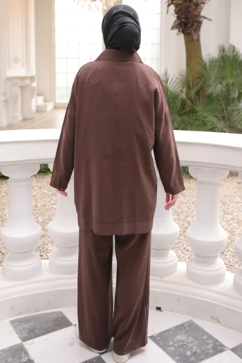Kahverengi Yaka Fermuarlı Taş Detaylı Tunik Pantolonlu Takım