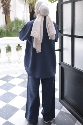 Lacivert Cepli Tunik Pantolonlu Tensel Takım