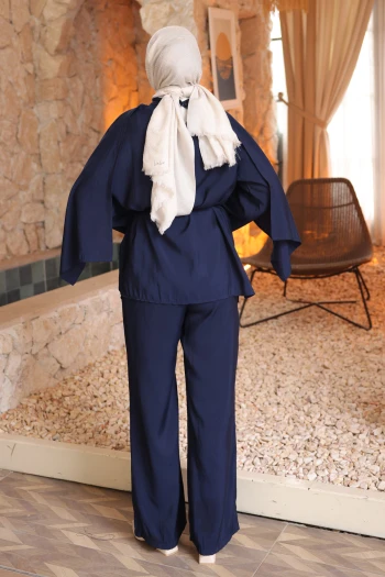 Lacivert Şal Detaylı Tunik Pantolonlu Takım