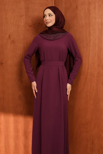 Mürdüm Yaka Güpürlü Kuşaklı Elbise