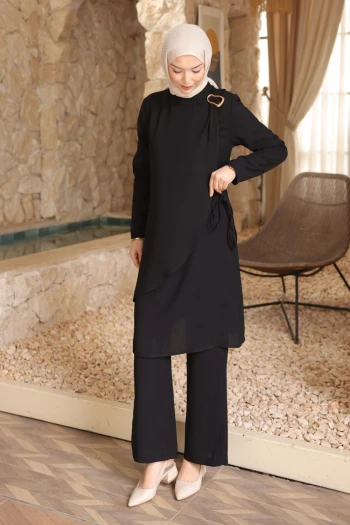 Siyah Bel Bağlamalı Tunik Pantolonlu Takım