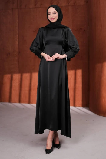 Siyah Kol Düğmeli Beli Kuşaklı Saten Abiye