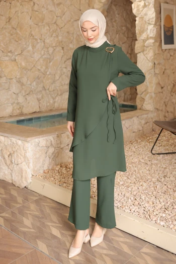 Yeşil Bel Bağlamalı Tunik Pantolonlu Takım