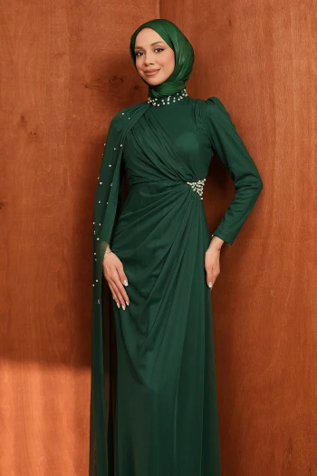 Zümrüt Yeşili Drapeli İnci Detaylı  Abiye