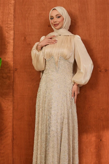 Bej Boncuk İşlemeli Balık Model Abiye