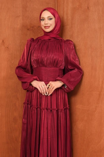 Bordo Bel Büzgülü Katlı Abiye