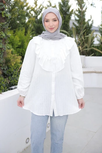 Ekru Yaka Detaylı Kol Lastikli Çizgili Gömlek