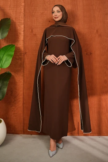Kahverengi İnci Detaylı Pelerinli Abiye