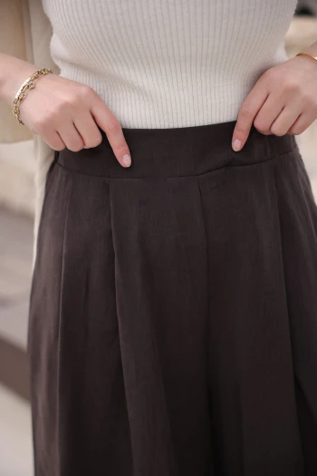 Kahverengi Pileli Bol Paça Pantolon