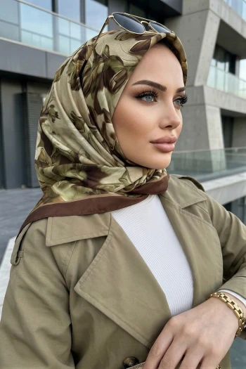 Kahve/Yeşil Çiçek Desenli Soft Eşarp