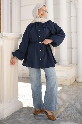 Lacivert Yaka Pileli Bel Bağlamalı Gömlek