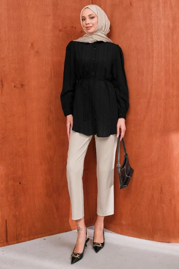 Siyah Bel Bağlamalı Düğmeli Tunik