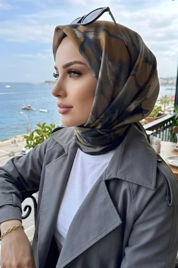 Siyah Desenli Soft Eşarp