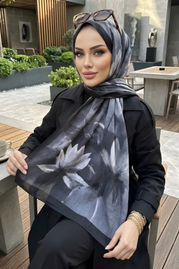 Siyah İpekhan Desenli Kraş Şal