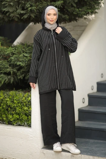 Siyah Kapşonlu Tunik Pantolonlu Takım