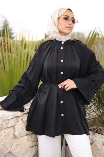 Siyah Kol Ve Bel Bağlamalı Düğmeli Tunik