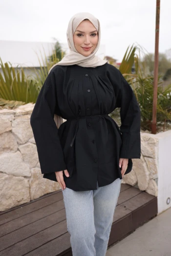 Siyah Önü Piliseli Bağlamalı Tunik