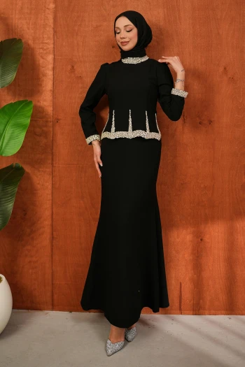 Siyah Taş Detaylı Tasarım Abiye