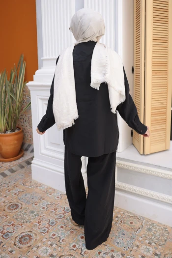 Siyah Yaka Detaylı Tunik Pantolonlu Modal Takım