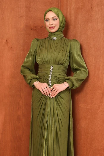 Yağ Yeşili Taş Detaylı Drapeli Janjan Abiye
