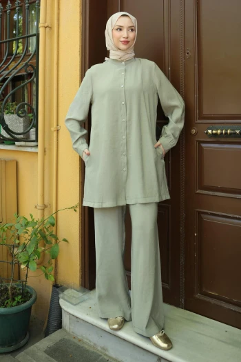 Haki Düğmeli Tunik Pantolonlu Takım