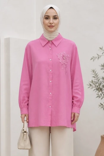 Pembe Çiçek Detaylı Modal Gömlek