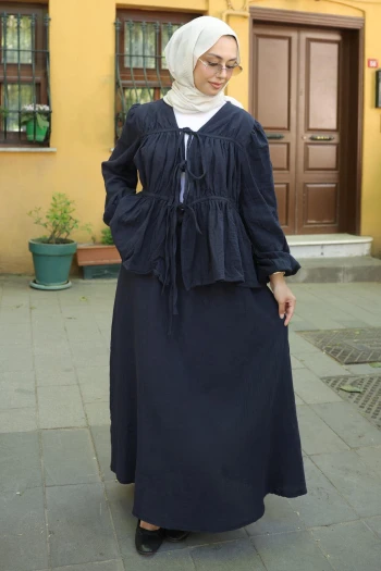 Siyah Ön Bağlamalı Kol Lastikli Kimono Etekli Takım